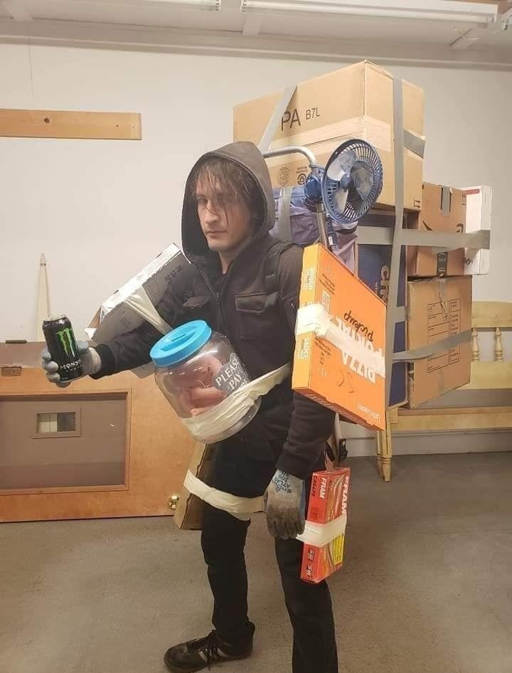 lowcost-cosplay-Death-Stranding-%D0%98%D0%B3%D1%80%D1%8B-7559933